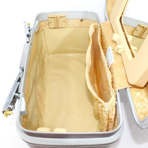 Vintage Samsonite Silhouette II Burgundy Red Train Clam Case No keys - Picture 2 of 15